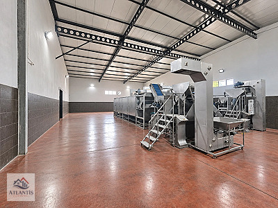 DİKİLİ ÇANAKKALE YOLU ÜZERİNDE 8.636 M² FABRİKA / ÜRETİM TESİSİ