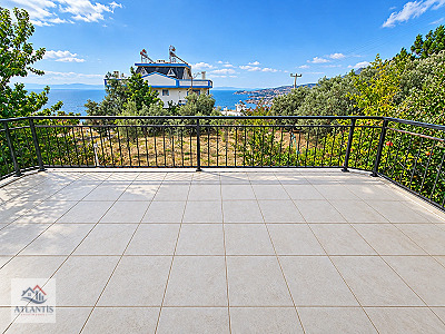 KARABURUNDA DENİZE 600 M | 466 m² BAHÇELİ | MANZARALI 6+1 VİLLA